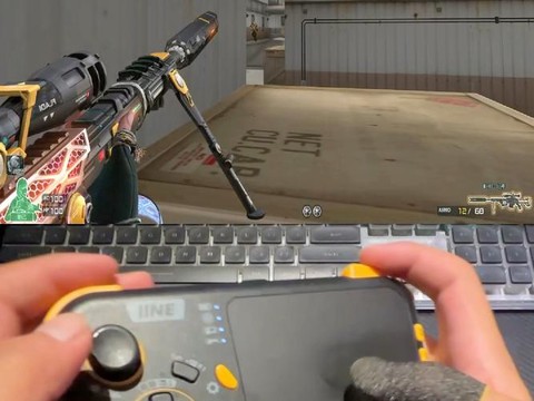 手柄如何玩穿越火线